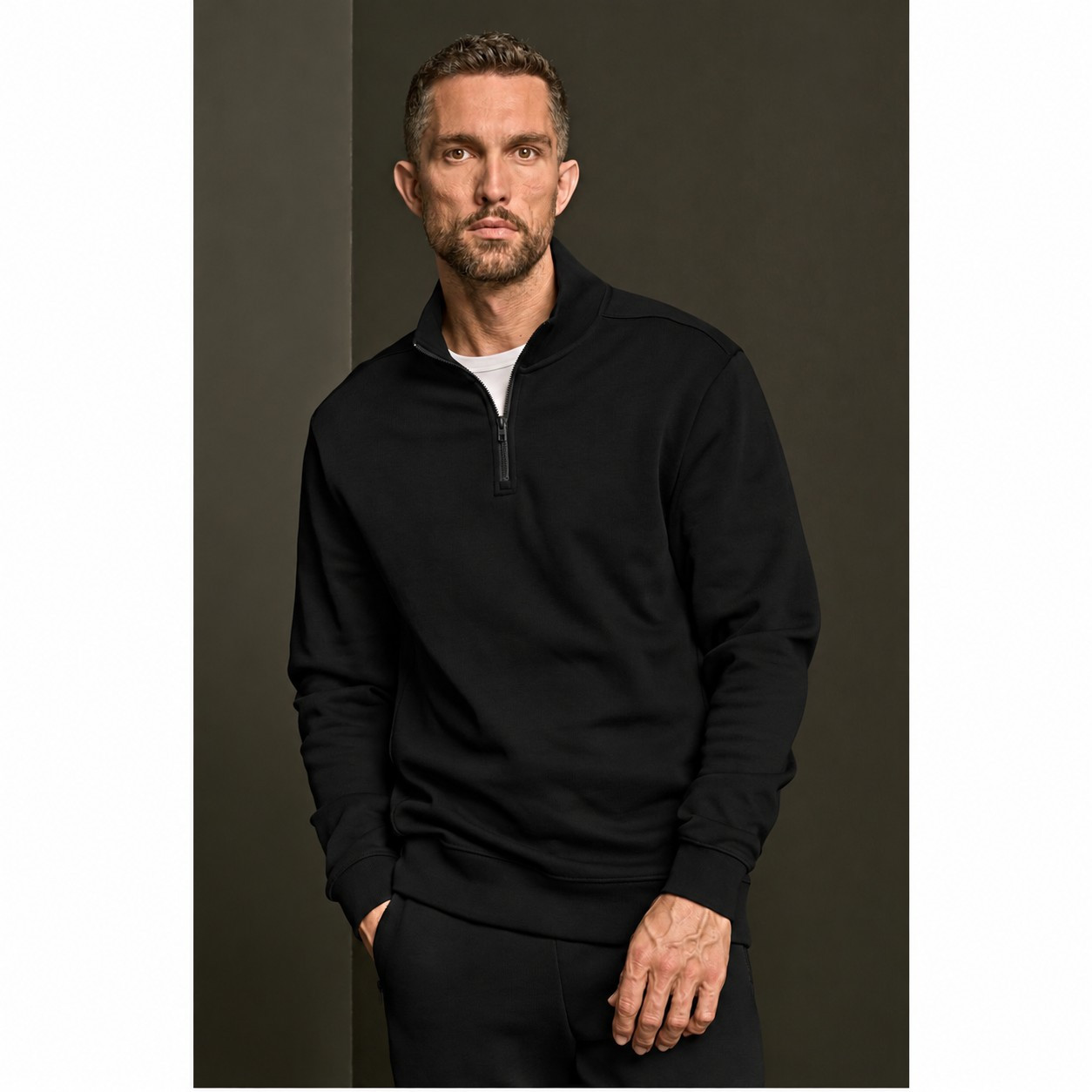 RIBBED INTERLOCK HALF ZIP